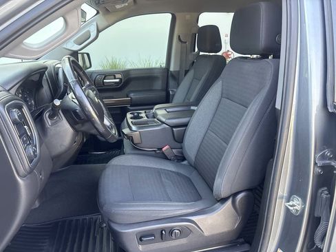 Used 2021 Chevrolet Silverado 1500 LT RWD image 19