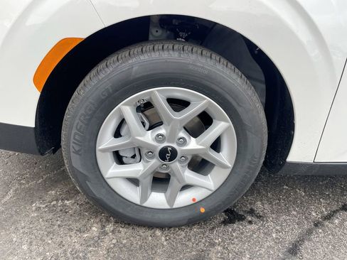 New 2025 Kia Soul LX w/ LX Technology Package image 36