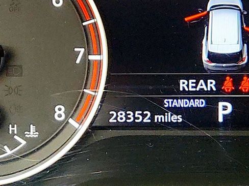 Used 2021 Nissan Rogue SL w/ Premium Package FWD image 16