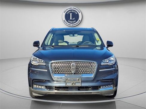 Used 2021 Lincoln Aviator Reserve w/ Equipment Group 202A image 2
