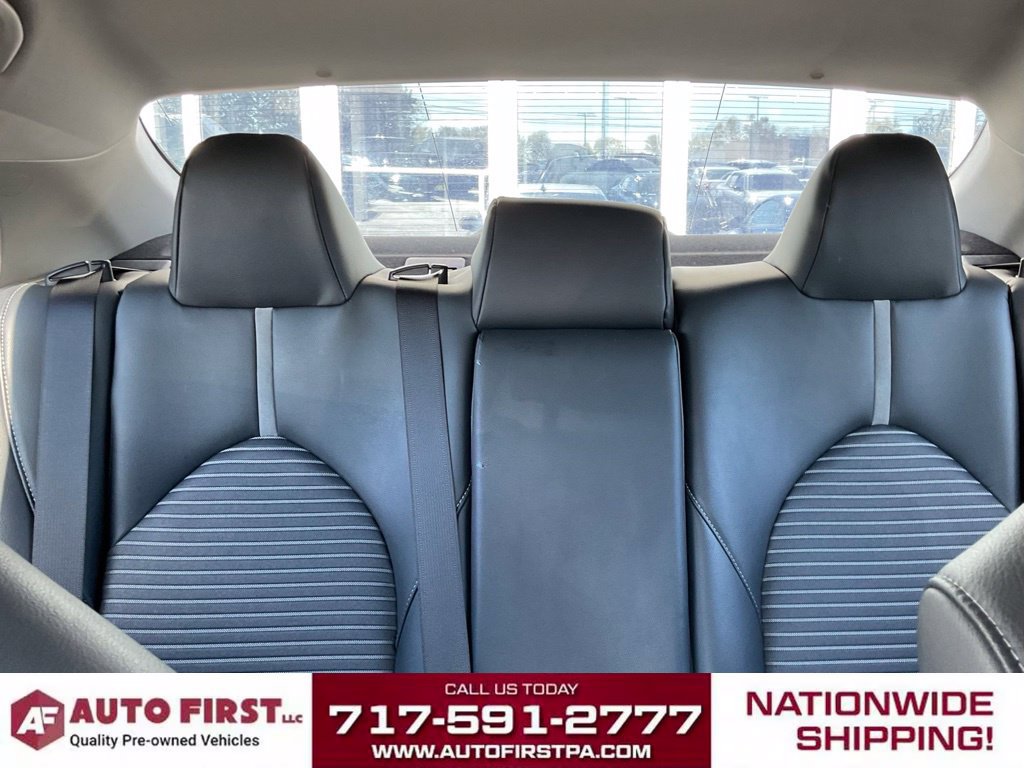 Used 2018 Toyota Camry SE w/ Audio Package FWD image 28