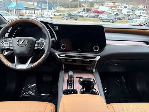 Used 2025 Lexus RX 350 AWD image 28