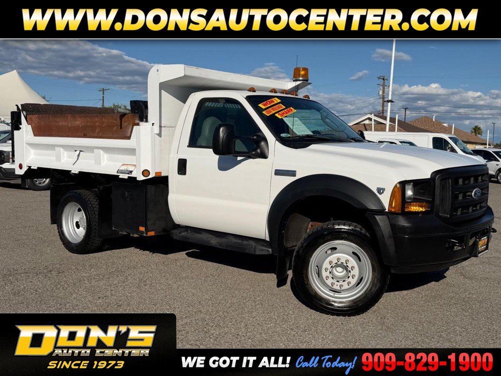 Used 2006 Ford F550 2WD Regular Cab Super Duty image 1