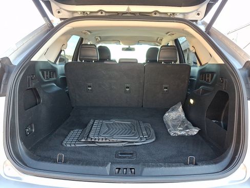 Used 2018 Ford Edge SEL w/ Equipment Group 201A image 28