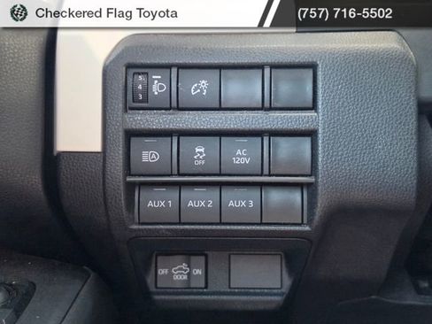 Used 2024 Toyota Tacoma TRD Sport w/ TRD Sport Upgrade Package AWD/4WD image 11