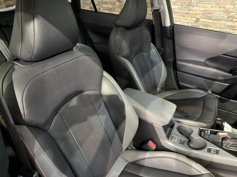 Used 2024 Subaru Crosstrek 2.5i Limited w/ Crosstrek Mirror Package image 3