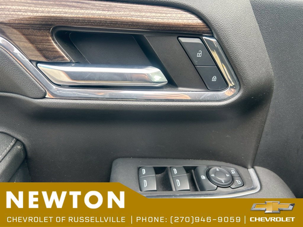 Used 2024 Chevrolet Silverado 1500 RST RWD image 9