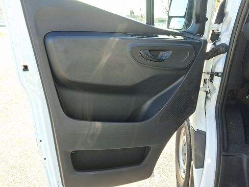 Used 2020 Mercedes-Benz Sprinter 144 Cargo image 13