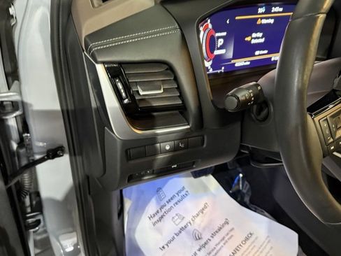 Certified 2023 Nissan Rogue Platinum w/ Platinum Premium Package image 15