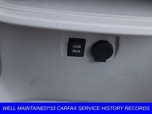 Used 2013 Toyota Sienna LE w/ Towing Pkg image 42