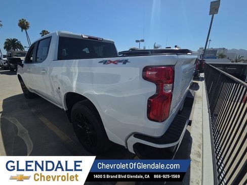 Used 2023 Chevrolet Silverado 1500 RST w/ Protection Package AWD/4WD image 3
