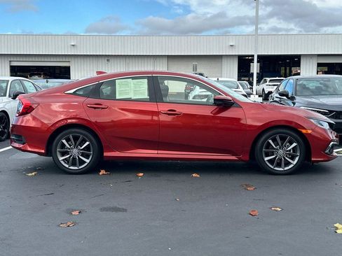 Certified 2019 Honda Civic EX image 2