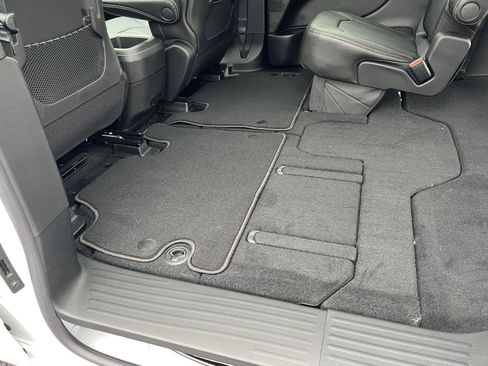 New 2026 Chrysler Pacifica Select image 54