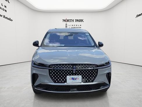 New 2026 Lincoln Nautilus Premier w/ Equipment Group 102A AWD/4WD image 8