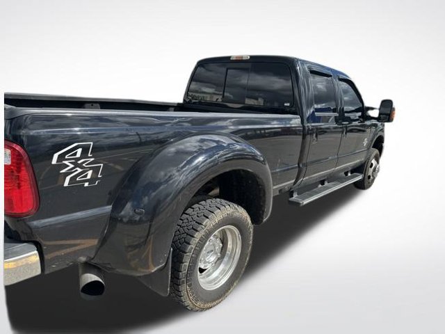 Used 2016 Ford F350 Lariat w/ Lariat Ultimate Package AWD/4WD image 2