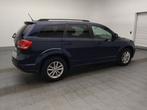 Used 2017 Dodge Journey SXT w/ Comfort/Convenience Group FWD image 10