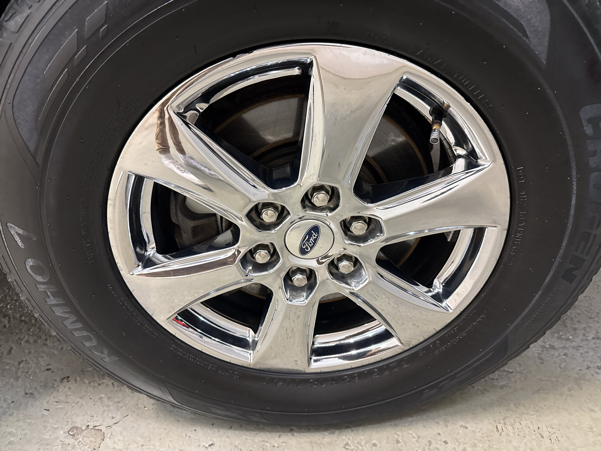 Used 2019 Ford F150 XLT w/ Equipment Group 302A Luxury AWD/4WD image 36