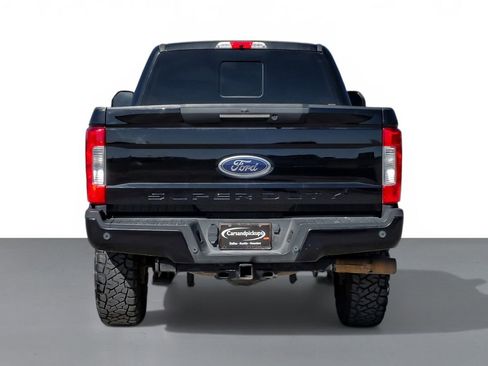 Used 2019 Ford F250 Lariat image 8