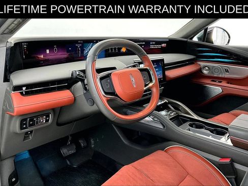 Used 2024 Lincoln Nautilus Black Label AWD/4WD image 16