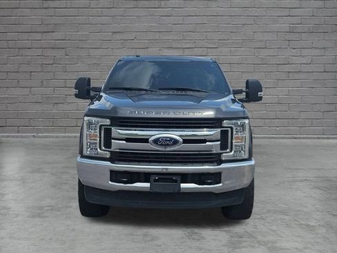 Used 2019 Ford F250 XL w/ STX Appearance Package AWD/4WD image 8
