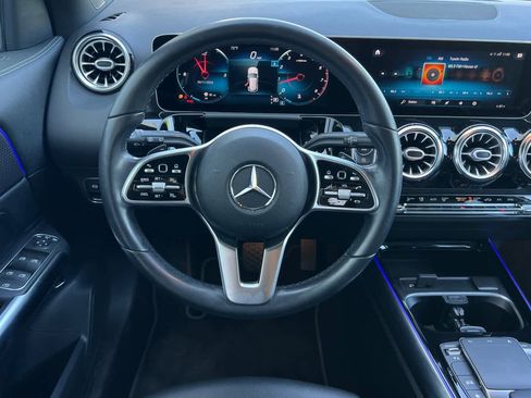 Used 2021 Mercedes-Benz GLA 250 4MATIC image 14