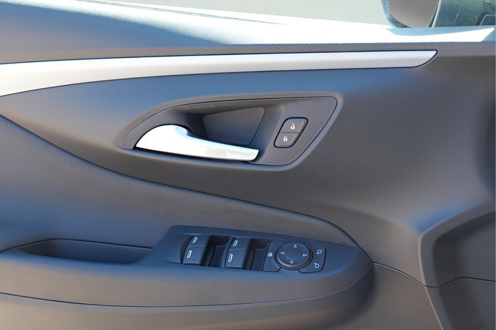 New 2026 Buick Envista Sport Touring w/ Convenience I Package FWD image 20