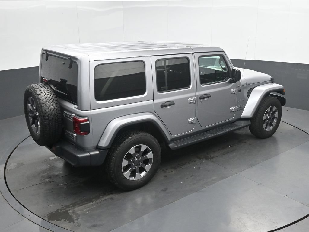 Used 2020 Jeep Wrangler Unlimited Sahara AWD/4WD image 33