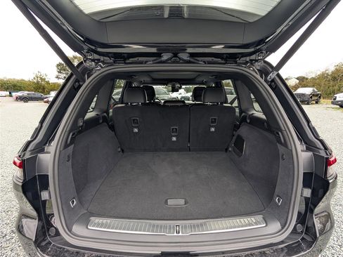 Used 2023 Jeep Grand Cherokee Overland w/ Advanced Protech Group III image 12