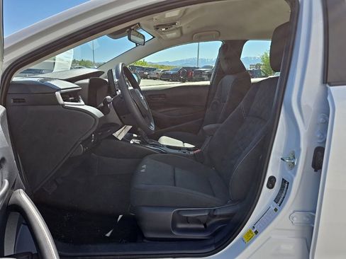 Used 2026 Toyota Corolla LE w/ LE Premium Package FWD image 15