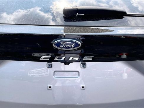 Certified 2021 Ford Edge SEL w/ Convenience Package FWD image 31