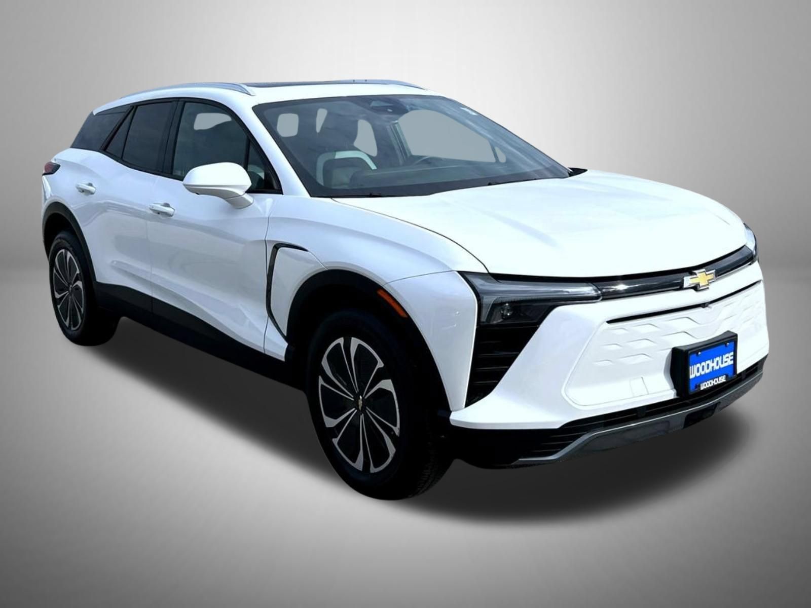Used 2024 Chevrolet Blazer EV LT AWD/4WD image 4