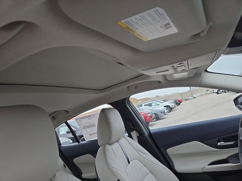 New 2026 Nissan Sentra SL w/ Floor Mat Package FWD image 16