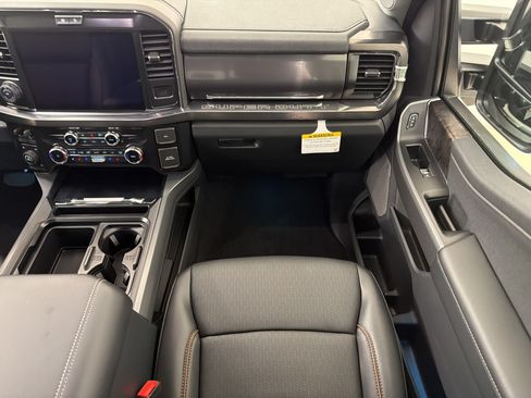 New 2026 Ford F250 Lariat AWD/4WD image 28