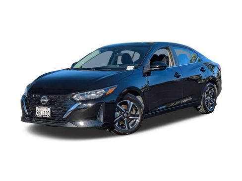 Used 2025 Nissan Sentra SV FWD image 1
