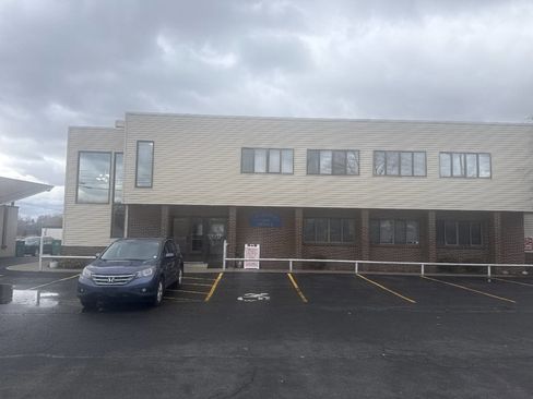 Used 2011 Toyota Prius Four image 16