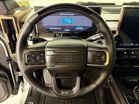 Used 2025 GMC Hummer EV 3X w/ Extreme Off-Road Package image 26