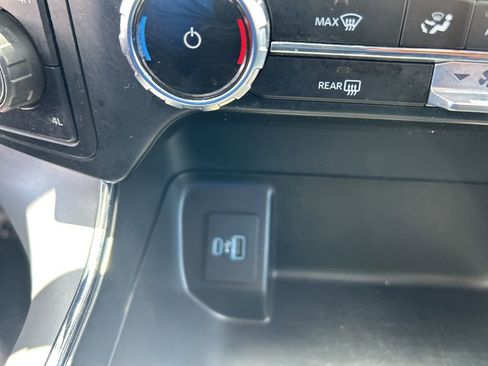 Used 2024 Ford F150 XLT w/ Mobile Office Package image 41