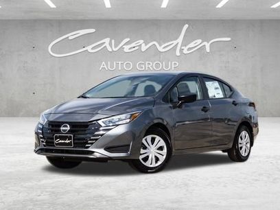 New 2025 Nissan Versa S w/ Trunk Package