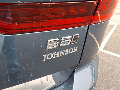 New 2026 Volvo XC60 B5 Ultra w/ Protection Package Premier image 6