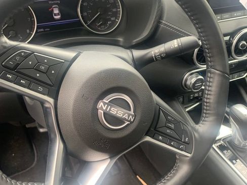 Used 2025 Nissan Sentra SV w/ All-Weather Package FWD image 17