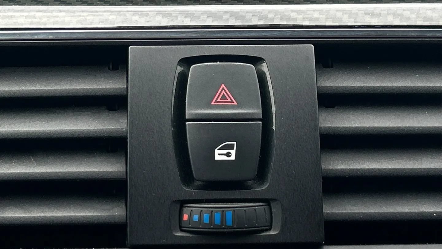 Used 2016 BMW M4 Convertible RWD image 54