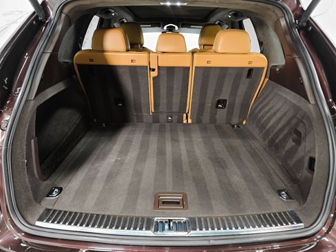 Used 2016 Porsche Cayenne GTS image 11