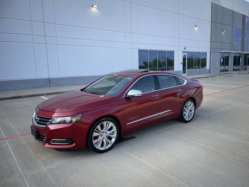 Used 2015 Chevrolet Impala LTZ FWD image 32