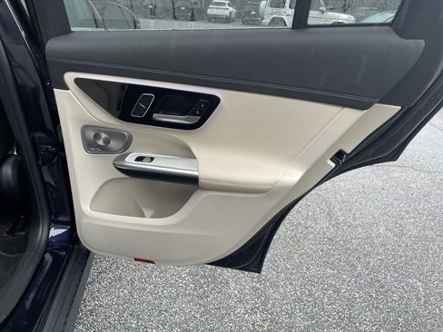 Certified 2024 Mercedes-Benz GLC 300 image 42