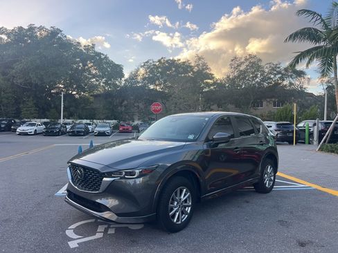 Used 2025 MAZDA CX-5 AWD 2.5 S w/ Preferred Package image 12