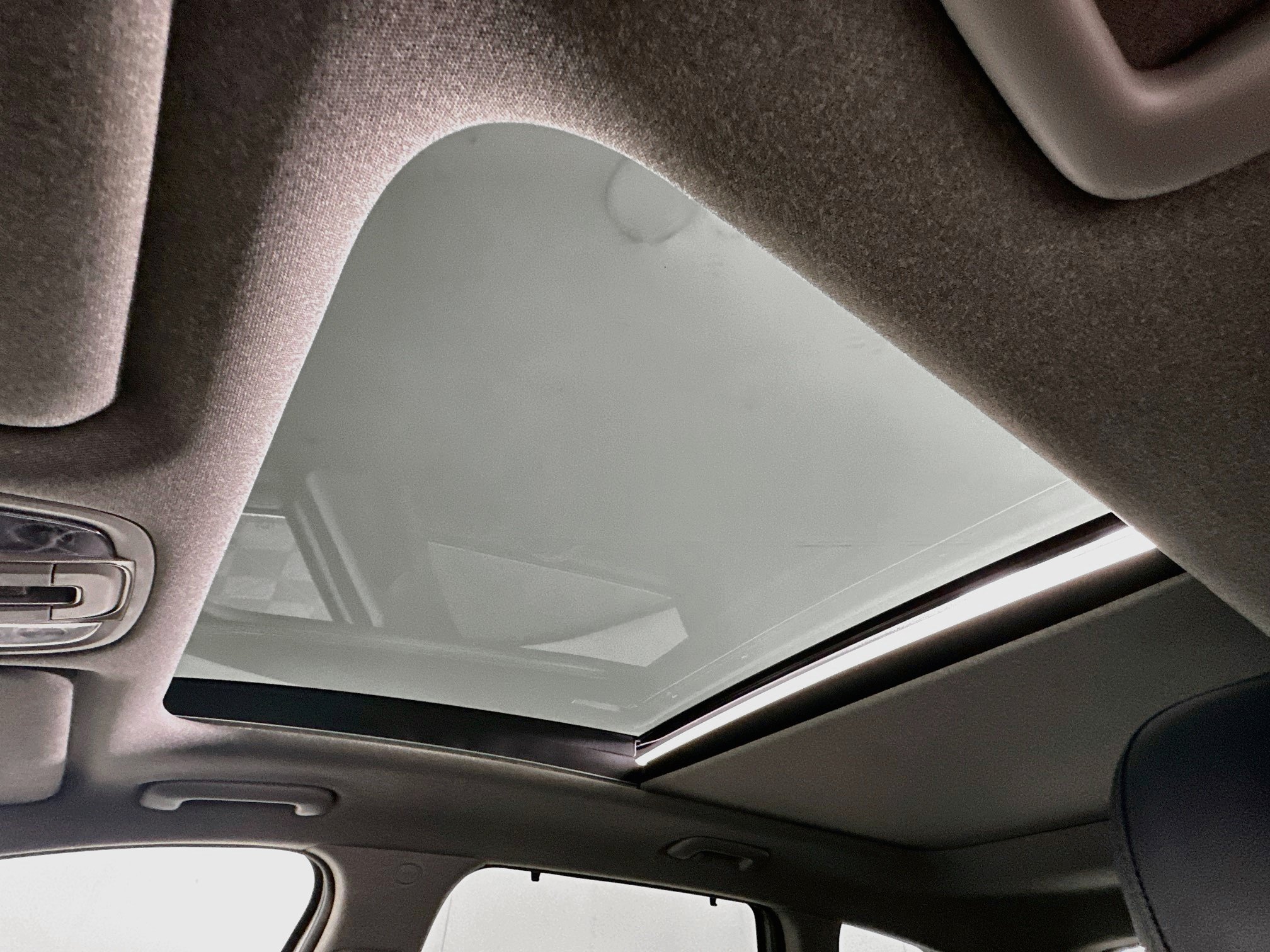 Used 2020 Hyundai Santa Fe Limited FWD image 26