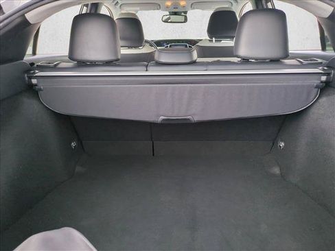 Certified 2022 Toyota Prius Limited FWD image 6