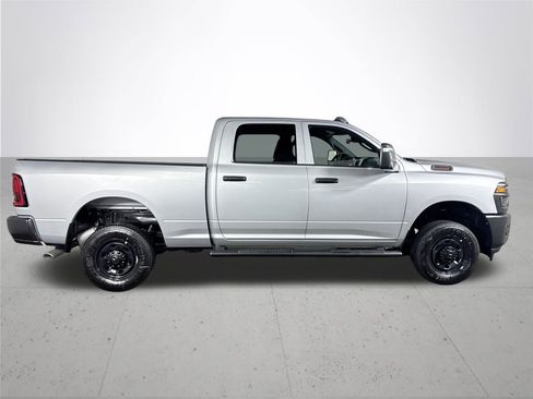 New 2026 RAM 2500 Tradesman AWD/4WD image 5