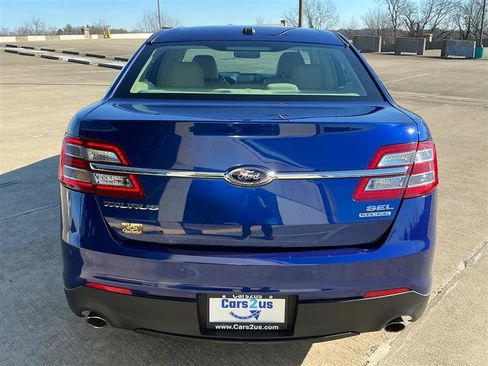 Used 2015 Ford Taurus SEL w/ Equipment Group 201A image 4