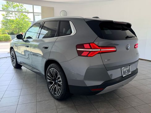 Used 2026 BMW X3 xDrive30i w/ Premium Package AWD/4WD image 3